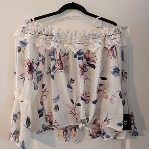 Floral Lace Trim Off-Shoulder Blouse